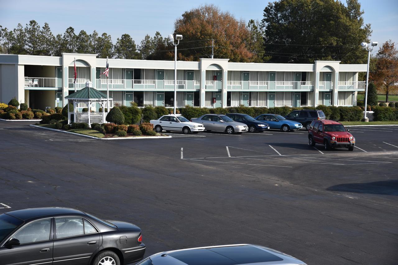 Hospitality House Union City Us 51, Tn Bagian luar foto